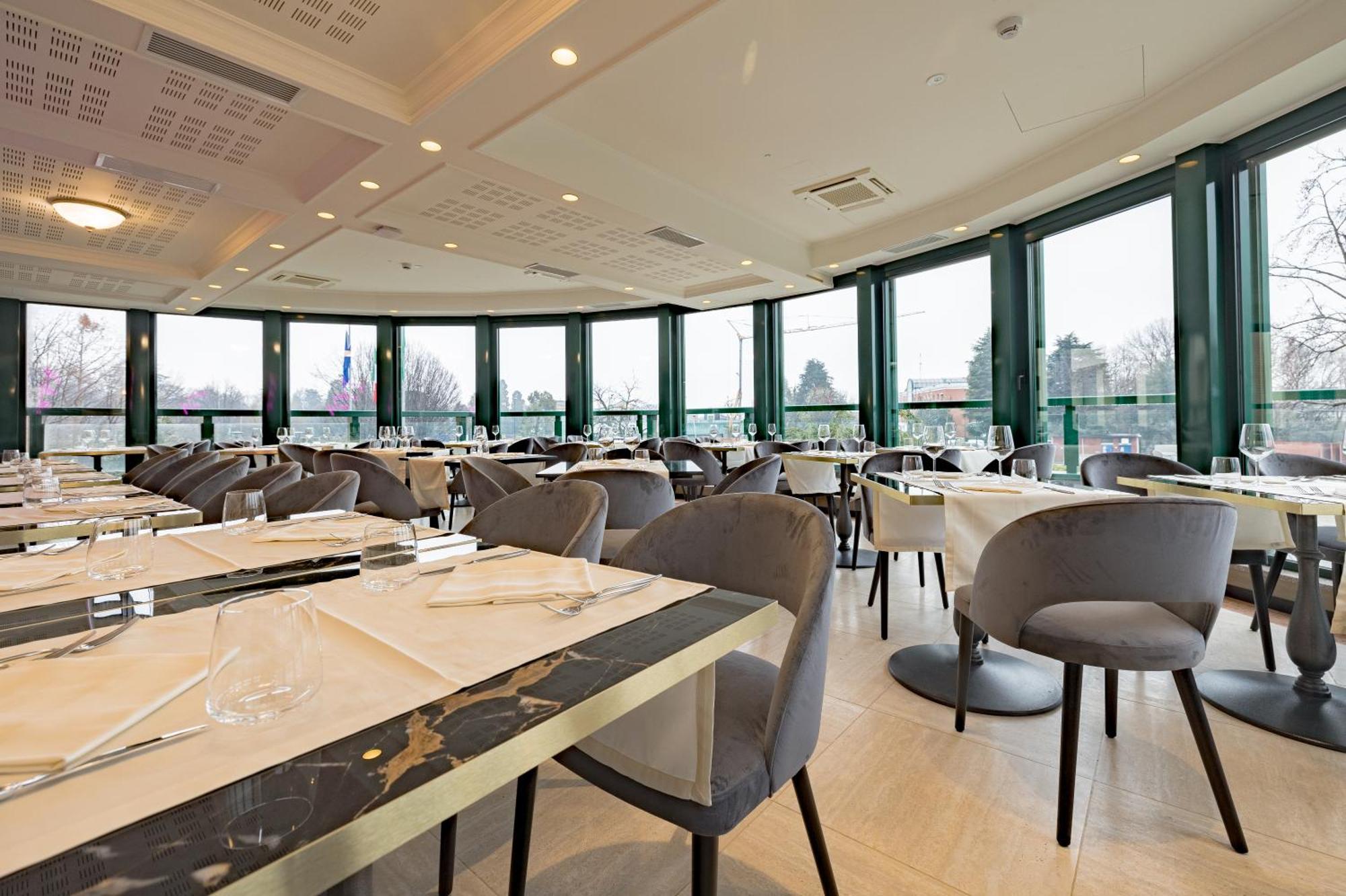 Just Hotel Saronno Luaran gambar
