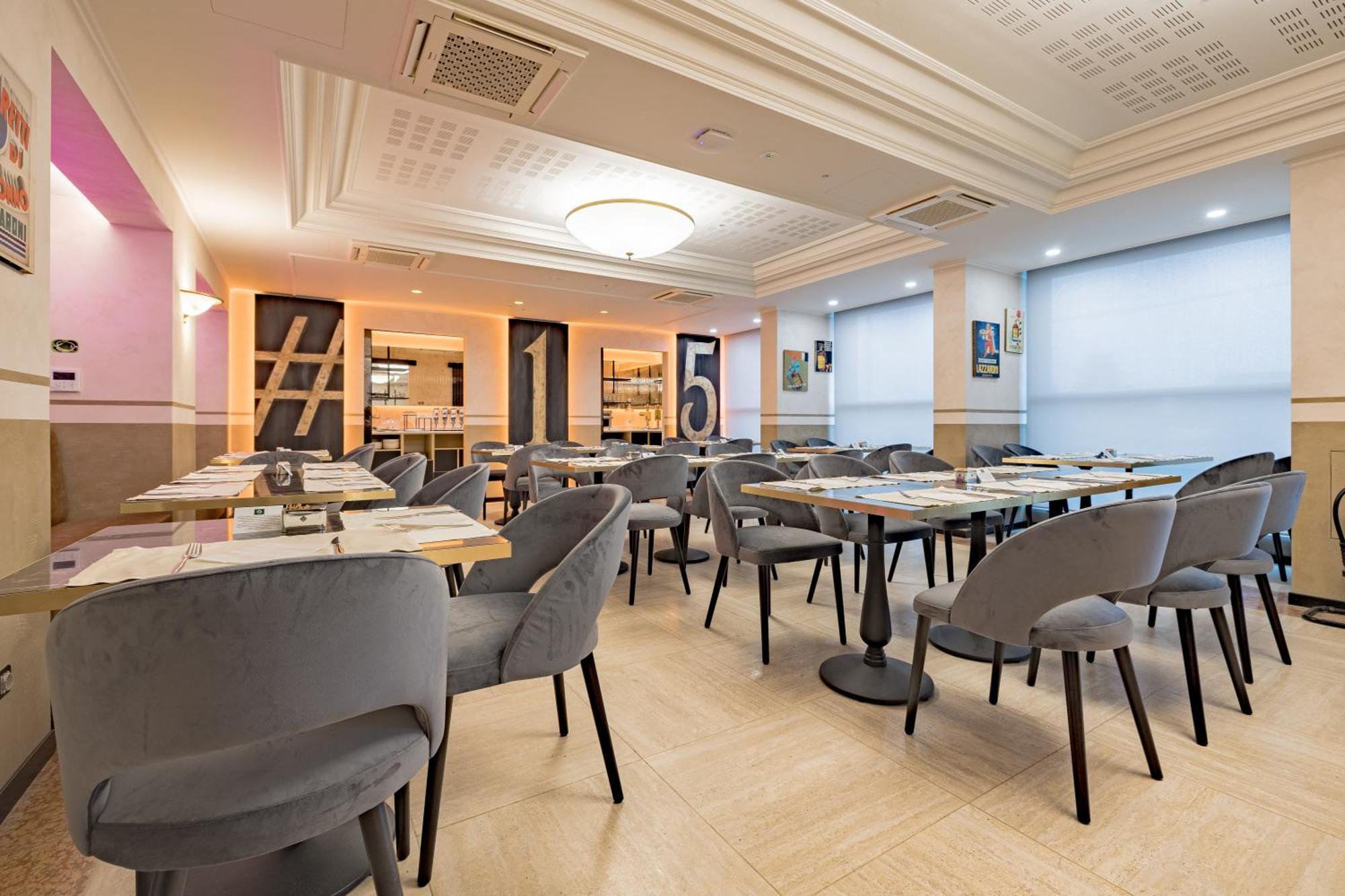 Just Hotel Saronno Luaran gambar